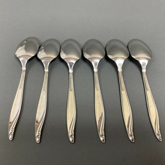 Wm A Rogers Oneida Surf Club Stainless Oval Soup Spoons Lot of 6 - Picture 6 of 7